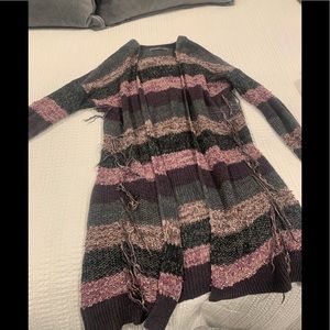 Multicolor distressed sweater